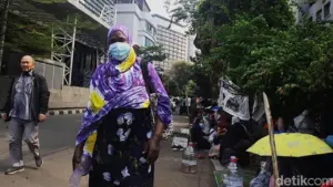 Pemkot Jaksel Tata Pengungsi di Trotoar Kantor UNHCR, Relokasi Dibahas