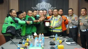 Komunitas Ojol Lepas Irjen Agus: ‘Bapak, Panutan, Dan Sahabat’